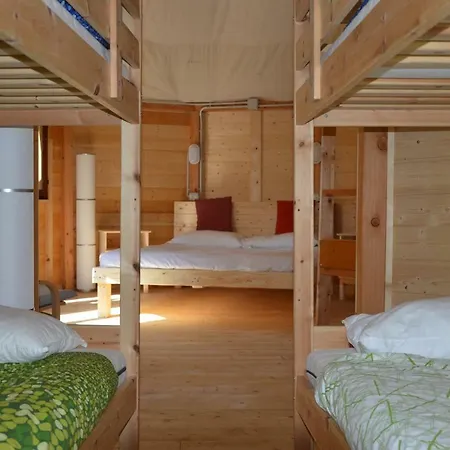 Du Parc Parque de Campismo Pré-Saint-Didier