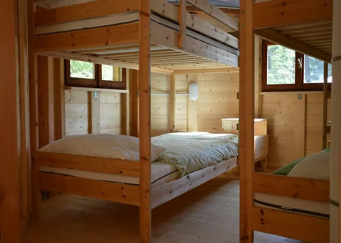 Du Parc Kamp alanı Pré-Saint-Didier